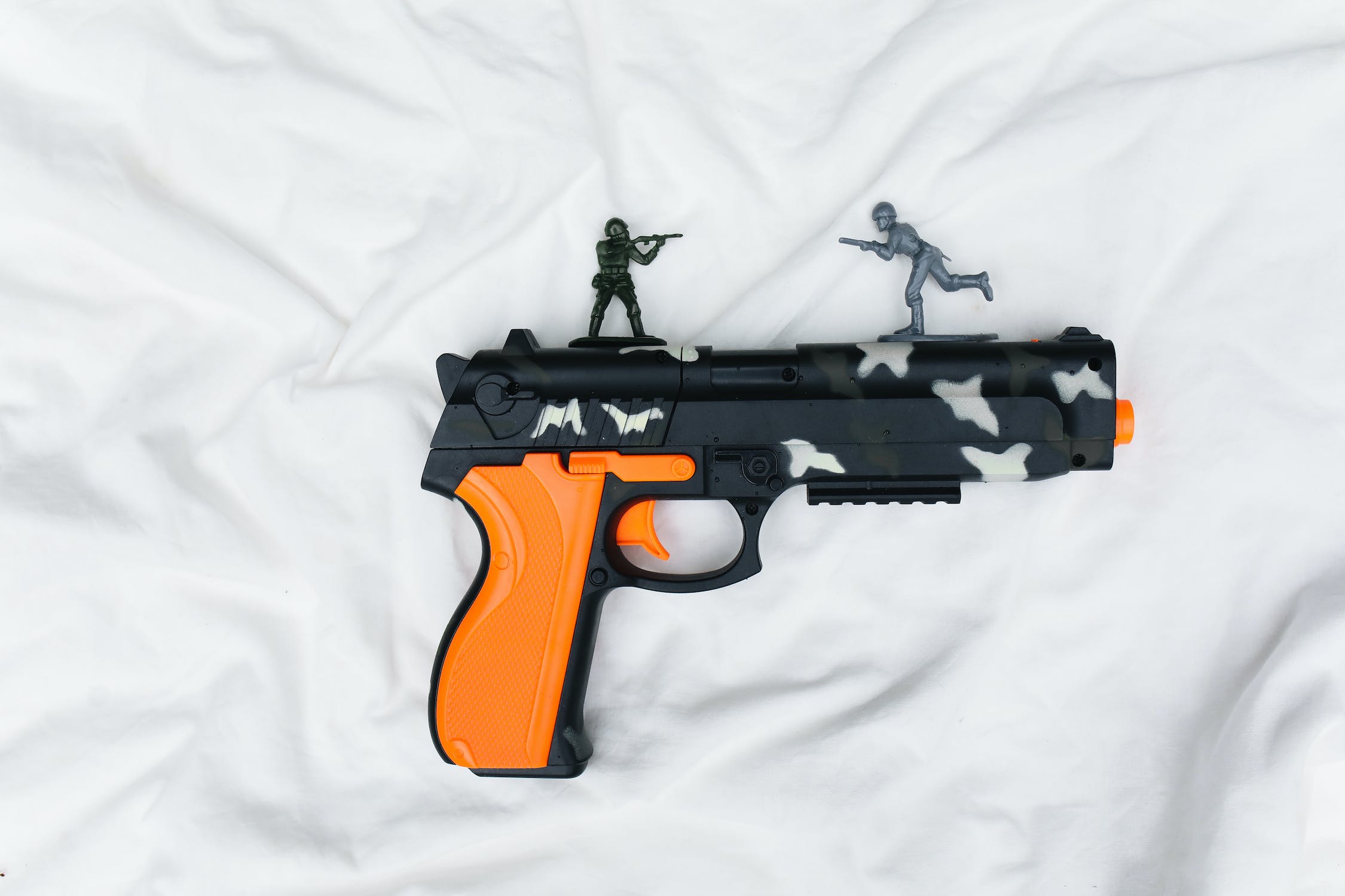 The Ultimate Guide to the Best Nerf Guns: Must-Have Blasters for Every Collection