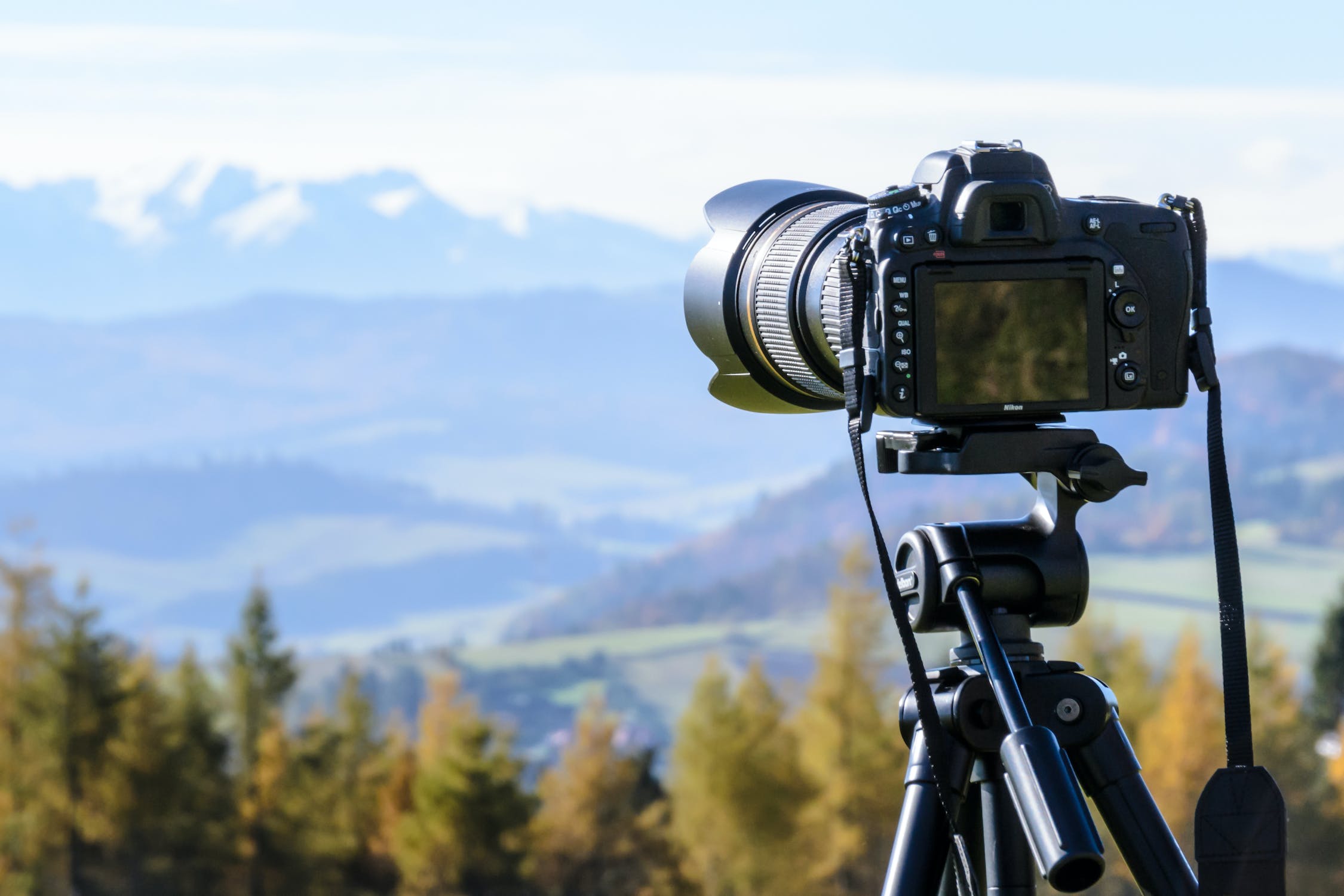 Capture Perfection with the Top 5 Best Camera Accessories for Professional Photography
